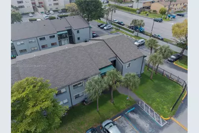 7429 SW 152nd Ave #13-202, Miami, FL 33193 - Photo 5