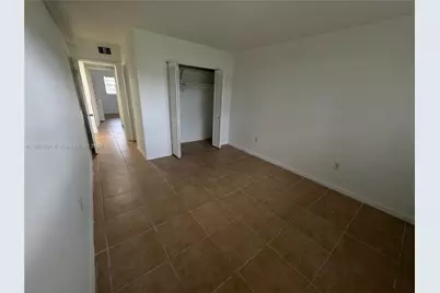 1407 NW 103rd St #124, Miami, FL 33147 - Photo 15
