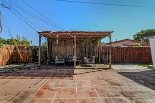 [Address not provided], Miami Gardens, FL 33169 - Photo 25