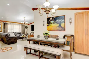 18501 SW 130th Ave, Miami, FL 33177 - Photo 9