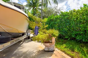 18501 SW 130th Ave, Miami, FL 33177 - Photo 63