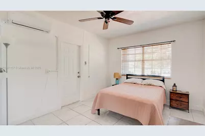 18501 SW 130th Ave, Miami, FL 33177 - Photo 39