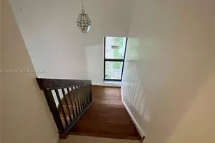 2718 S University Dr, Davie, FL 33328 - Photo 11