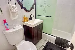 935 SW 11th Ave, Miami, FL 33130 - Photo 15