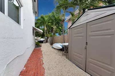 308 Sombrero Beach Rd, Other City - In The State Of Florida, FL 33050 - Photo 19