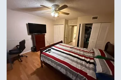 5915 Washington St #116, Hollywood, FL 33023 - Photo 15