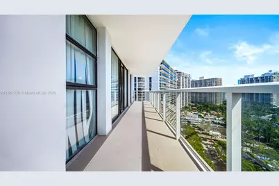 3701 N Country Club Dr #1804, Aventura, FL 33180 - Photo 9