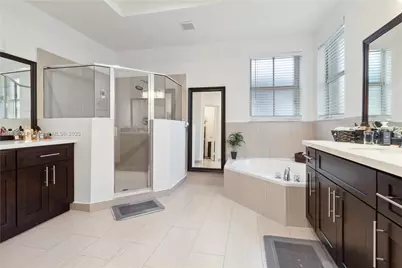 11257 NW 78th St, Doral, FL 33178 - Photo 35