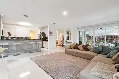 11257 NW 78th St, Doral, FL 33178 - Photo 11