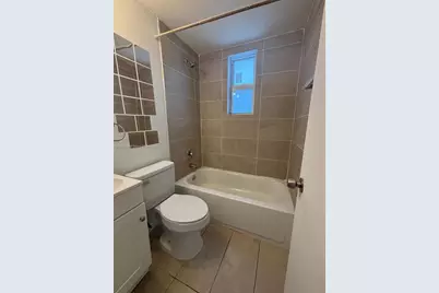 1181 NW 8th St Rd #15, Miami, FL 33136 - Photo 9