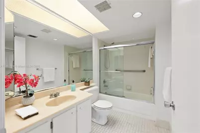 901 SW 128th Ave #212E, Pembroke Pines, FL 33027 - Photo 11