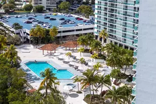 100 Bayview Dr, Sunny Isles Beach, FL 33160 - Photo 27