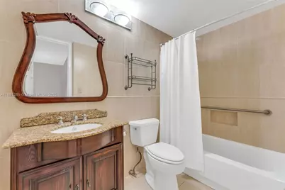 5055 Collins Ave #7N, Miami Beach, FL 33140 - Photo 21