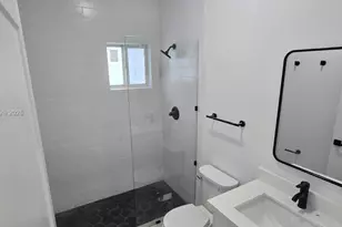 141 NW 11th St, Pompano Beach, FL 33060 - Photo 9