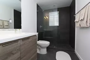 1450 Meridian Ave, Miami Beach, FL 33139 - Photo 11