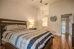 7652 S Pinewalk Dr S, Margate, FL 33063 - Photo 15