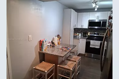 1400 St Charles Pl #201, Pembroke Pines, FL 33026 - Photo 3