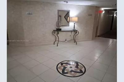 1400 St Charles Pl #201, Pembroke Pines, FL 33026 - Photo 5