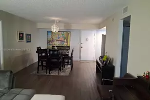 1400 St Charles Pl, Pembroke Pines, FL 33026 - Photo 11