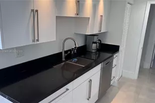 16485 Collins Ave, Sunny Isles Beach, FL 33160 - Photo 27
