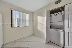 5661 Riverside Dr, Coral Springs, FL 33067 - Photo 19