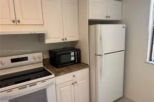 5661 Riverside Dr, Coral Springs, FL 33067 - Photo 17