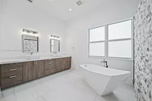 2400 SW 112th Ave, Davie, FL 33325 - Photo 33