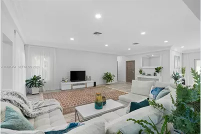 1155 Tyler St, Hollywood, FL 33019 - Photo 29