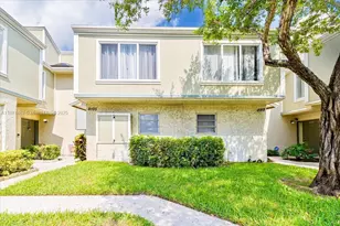 8105 Lagos De Campo Blvd, Tamarac, FL 33321 - Photo 23