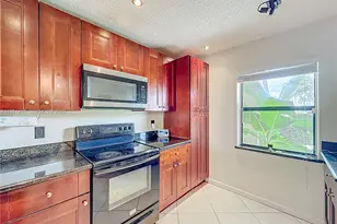 8422 E Boca Glades Blvd E, Boca Raton, FL 33434 - Photo 17