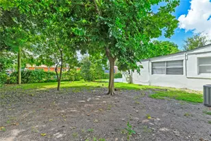 2960 NW 165th St, Miami Gardens, FL 33054 - Photo 23