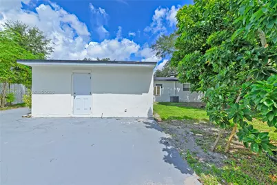 2960 NW 165th St, Miami Gardens, FL 33054 - Photo 21