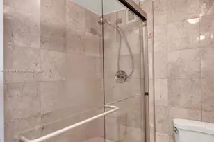 2025 NE 164th St, North Miami Beach, FL 33162 - Photo 31