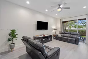 12 Nottingham Pl, Boynton Beach, FL 33426 - Photo 3