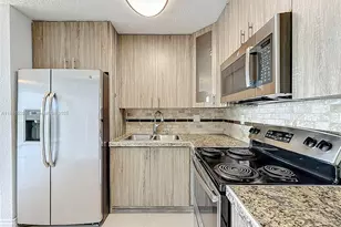 1800 NW 24th Ave, Miami, FL 33125 - Photo 11
