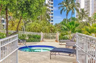 21205 Yacht Club Dr, Aventura, FL 33180 - Photo 49