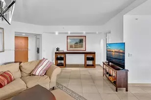 21205 Yacht Club Dr, Aventura, FL 33180 - Photo 9