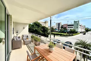 9500 W Bay Harbor Dr, Bay Harbor Islands, FL 33154 - Photo 13