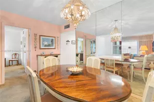 1005 Country Club Dr, Margate, FL 33063 - Photo 7