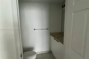 140 S Dixie Hwy, Hollywood, FL 33020 - Photo 3