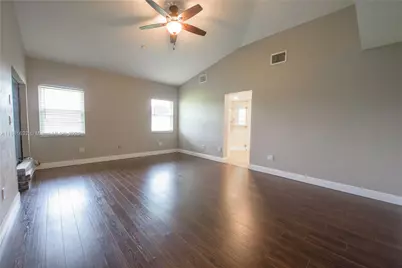 19275 SW 256th St #19275, Homestead, FL 33031 - Photo 17