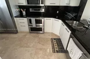 4000 NE 168th St, North Miami Beach, FL 33160 - Photo 17