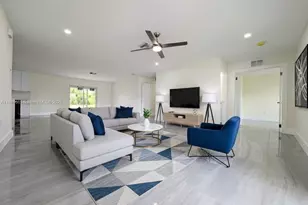 798 Bell Blvd S, Other City - In The State Of Florida, FL 33974 - Photo 3