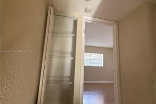 4625 NW 9th Dr, Plantation, FL 33317 - Photo 17