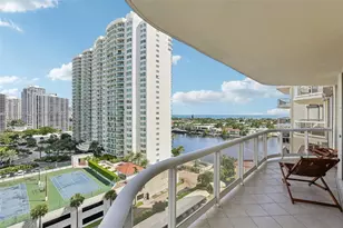 20191 E Country Club Dr, Aventura, FL 33180 - Photo 1