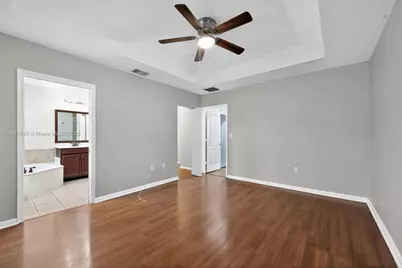 21105 NW 14th Pl #238, Miami Gardens, FL 33169 - Photo 15