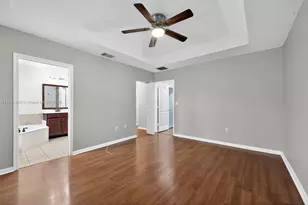 21105 NW 14th Pl, Miami Gardens, FL 33169 - Photo 15