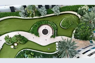 300 S Pointe Dr #706, Miami Beach, FL 33139 - Photo 39