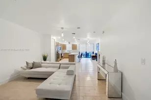 15809 NW 91st Ct, Miami Lakes, FL 33018 - Photo 5