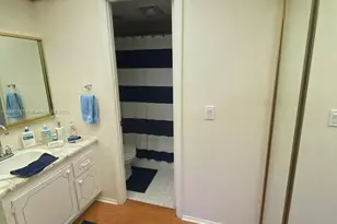 200 Diplomat Pkwy, Hallandale Beach, FL 33009 - Photo 7